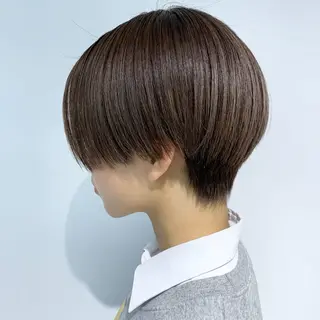 ショート 高橋 沙央のヘアスタイル