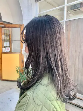 セミロング カラー LEB所属・下河 宗太のヘアスタイル