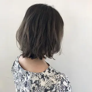 ミディアム Wealth所属・Wealth Naoのヘアスタイル