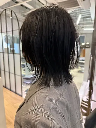 ミディアム 須藤 優真 レイヤーボブ ウルフのヘアスタイル