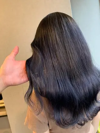 セミロング stylist ネネのヘアスタイル