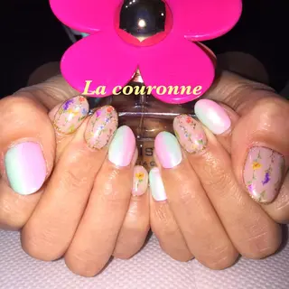 ネイル Lacouronne NATSUMIのネイルデザイン