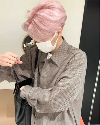 カラー kanta 梅田 韓国ハイトーンのヘアスタイル