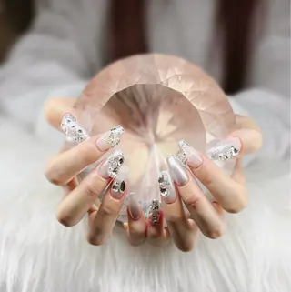 ネイル s. aiのネイルデザイン