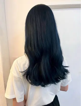ロング カラー uni/haruhi ☀️透明感カラーのヘアスタイル