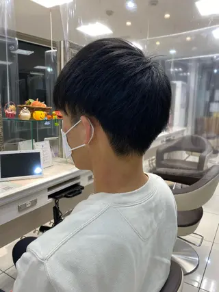 メンズ PLUSONE美容室所属・藤本 悠雅のヘアスタイル