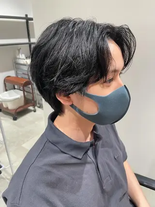 ショート カラー パーマ ヘアアレンジ メンズ パーソナルカラー合わ せたカラー🤍なつみのヘアスタイル