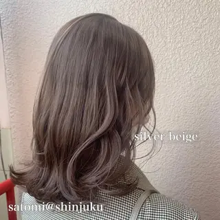 ミディアム 淡色ふんわりhair 新宿satomiのヘアスタイル