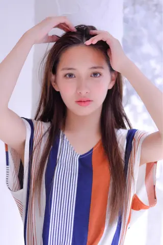 ロング カラー ヘアアレンジ kiki所属・中田 敏明のヘアスタイル