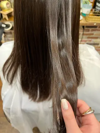 セミロング 🩶atelier NALUちーさん🩶のヘアスタイル