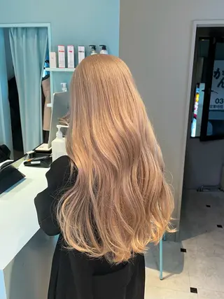 ロング カラー ブリーチカラー 🩵MIZUKIのヘアスタイル