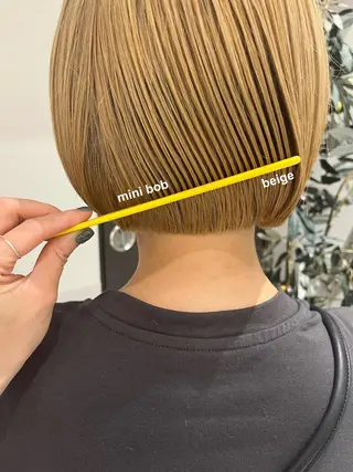 ミディアム カラー RINA🧤 デザインとボブのヘアスタイル