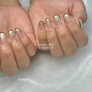 ネイル BONHEUR Annaのネイルデザイン