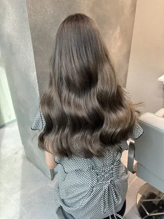 ミディアム rina／ベージュ ワンホン/韓国ヘアのヘアスタイル