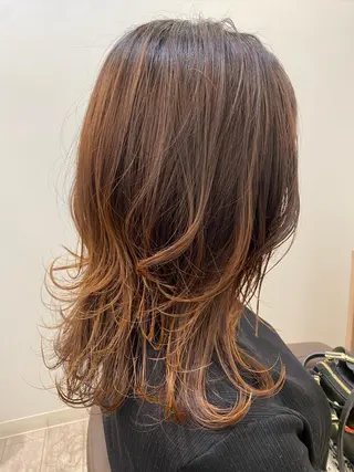 ミディアム マツモト カラー/ショートボブのヘアスタイル