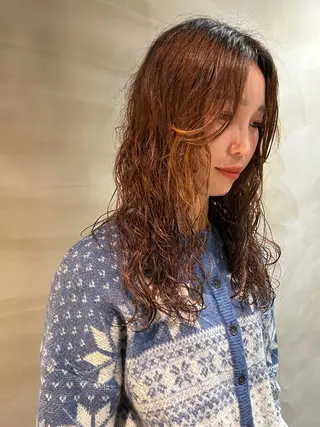 ロング パーマ 透明感カラー 暖色shihoのヘアスタイル