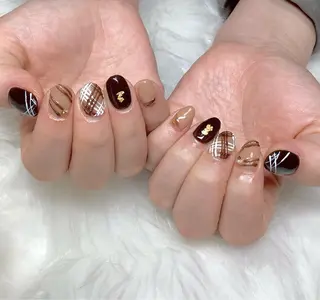 ネイル 横尾 麻里のネイルデザイン
