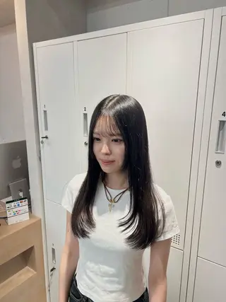 ロング ひなた-YUCCA- モデル様募集中のヘアスタイル