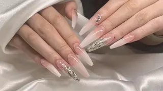 ネイル LR.ONE ヨウのネイルデザイン