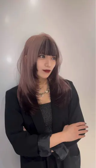 セミロング カラー レイヤー×髪質改善 マネージャー安藤光司のヘアスタイル