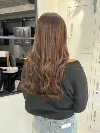 ミディアム 森口 竜三のヘアスタイル