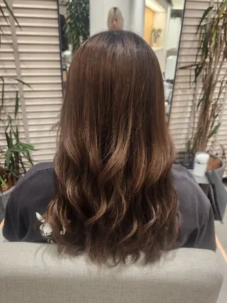 stair:case所属・💜艶髪カラー💜 🎶富川美希🎶のヘアスタイル