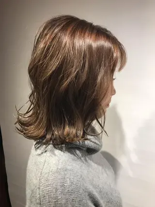 ミディアム カラー BIANCO北堀江 AKANEのヘアスタイル