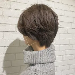 ショート カラー 🪻花屋併設🪻秀島 有紀のヘアスタイル