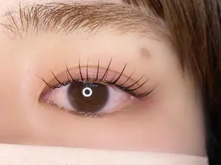 マツエク・マツパ Lowen 野原の眉毛・アイブロウイメージ