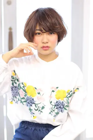 ショート 田辺 直子のヘアスタイル