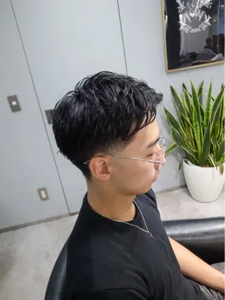ショート パーマ メンズ INTRO SHIBUYA by Fi-Ne所属・💈メンズフェード 特化DAIYA💈のヘアスタイル