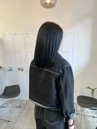 ミディアム 近藤 千裕のヘアスタイル