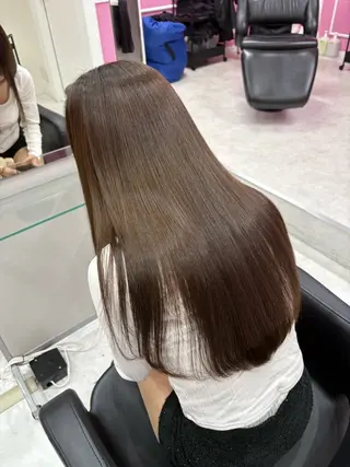 ロング ブリーチ⏳艶カラー Natsukiのヘアスタイル