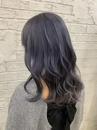 セミロング 🇺🇸ハイライト特 化美容師🇺🇸漆沢のヘアスタイル