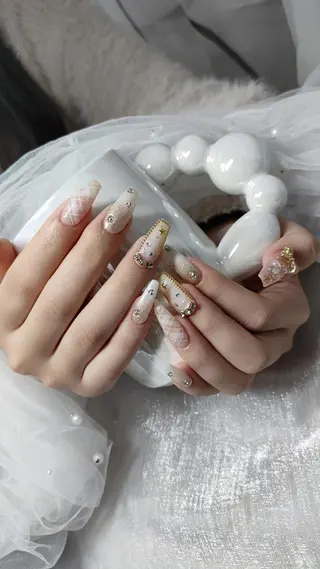 ネイル ＆ME アンドミーのネイルデザイン