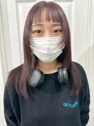 セミロング カラー kai .のヘアスタイル