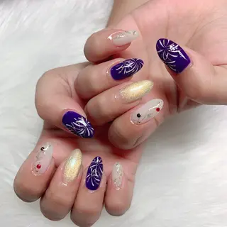 ネイル 💅ネイルハウス🏡 🎀TOMO🎀のネイルデザイン