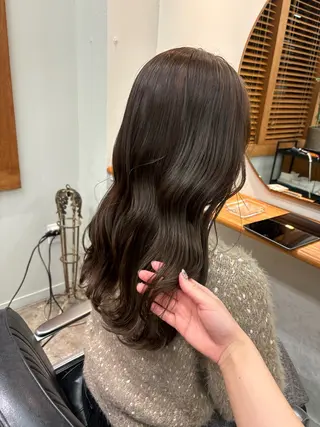 カラー aiko【艶カラー ・ミニモ年内で終了】のヘアスタイル