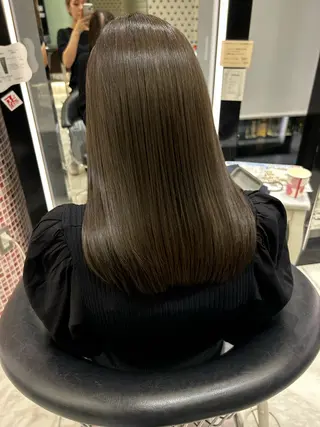 セミロング カラー 垢抜けヘア 韓国ヘア銀座近下菜央のヘアスタイル