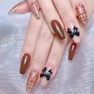 ネイル queensnail 🧸mikiのネイルデザイン