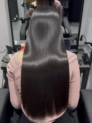 ロング カラー パーマ ヘアアレンジ メンズ Vel 新宿店所属・美髪矯正/髪質改善 カラー✨️Velのヘアスタイル