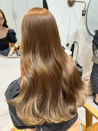 ロング カラー ayaka♡ 柔らかカラーのヘアスタイル