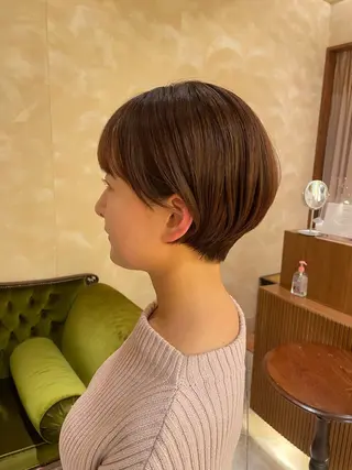 ショート ボブ ホノカのヘアスタイル