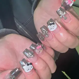 ネイル Nov. ネイルサロンのネイルデザイン