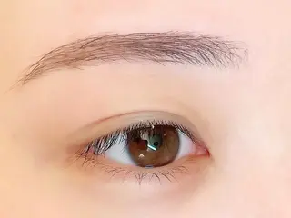 アイブロウ 🩵表参道/原宿 🪽Ito🩵のマツエク・マツパデザイン