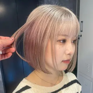 ショート 透明感ハイトーン🫧 Kalin🐈‍⬛のヘアスタイル