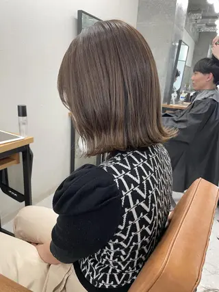 ミディアム カラー ヘアアレンジ 🌷FUKA🌷 まろやかハイトーンのヘアスタイル