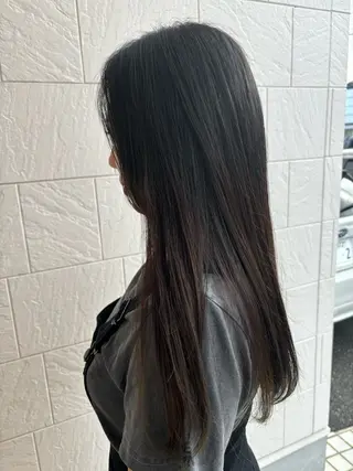 ロング ヘアメイクage所属・木山 萌香のヘアスタイル