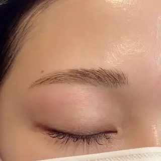 アイブロウ 𝐫𝐚𝐢 𝐧𝐚𝐢𝐥の眉毛・アイブロウイメージ