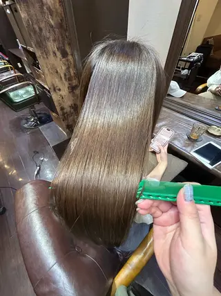 ロング 福岡美髪研究所 Knops所属・宇治野 愛梨のヘアスタイル